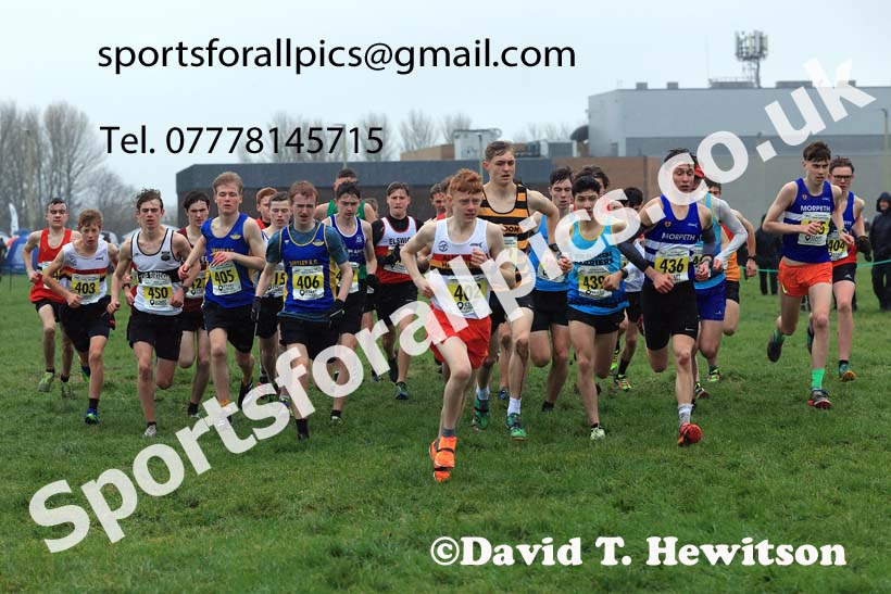 Mens under-17s 2023 North Eastern Cross Country Champs., Temple Park, South Shields. Photo: David T. Hewitson/Sports for All Pics